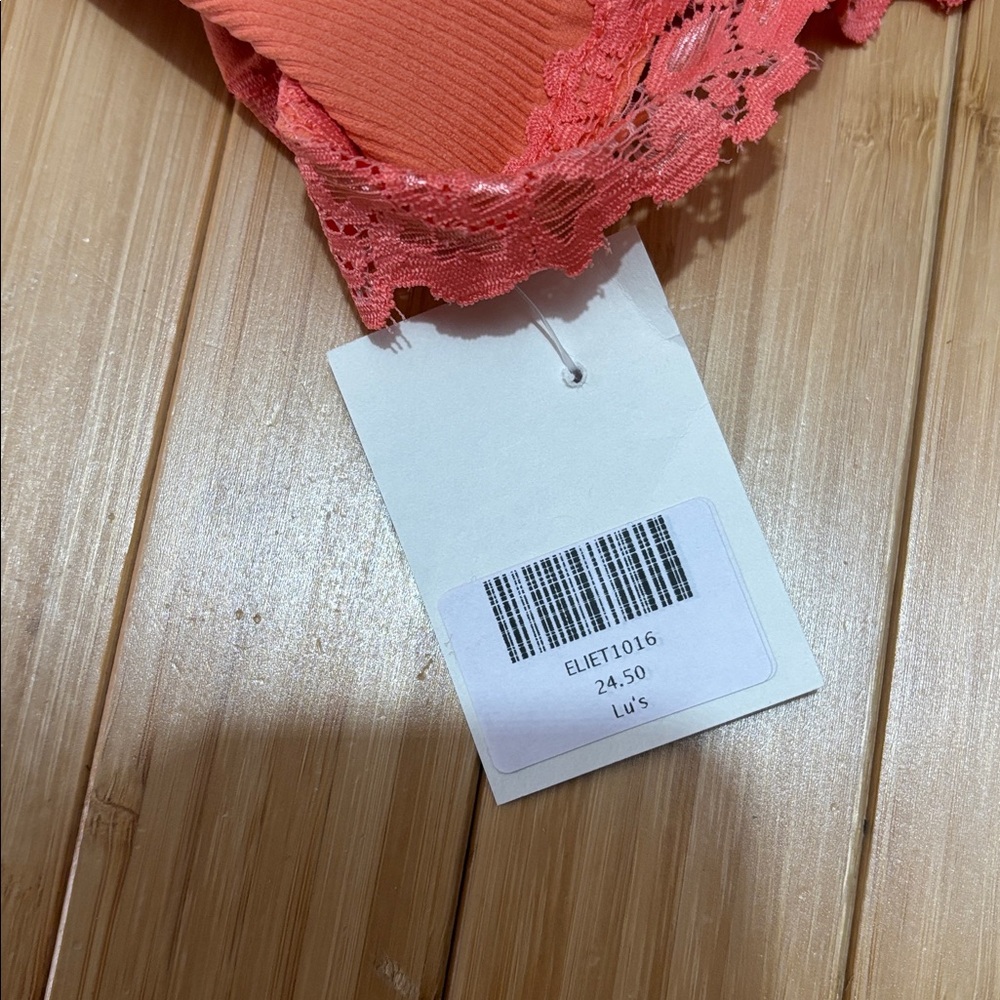 Bralette. One size. Coral color. NWT. - Picture 4 of 9